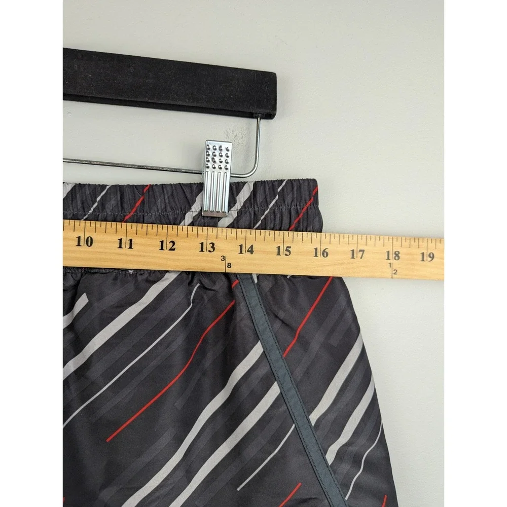 Danskin Now Women's Shorts Large Multicolor Striped Gray Jogging Gym Athleisure‎